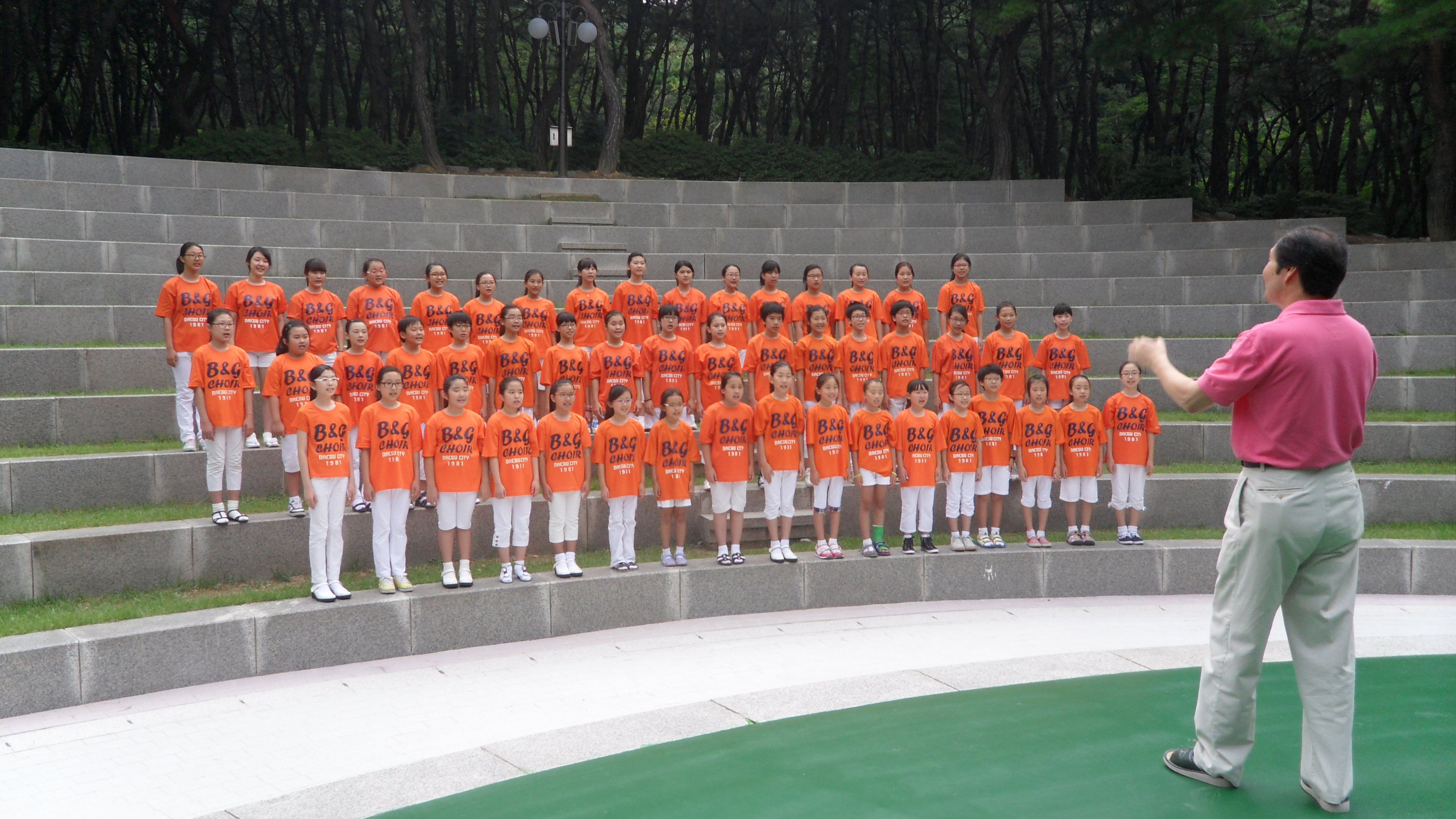 동부여성회관 레이디스싱어즈 특별출연